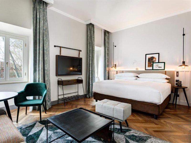 Doubletree By Hilton Monti 4* Rom