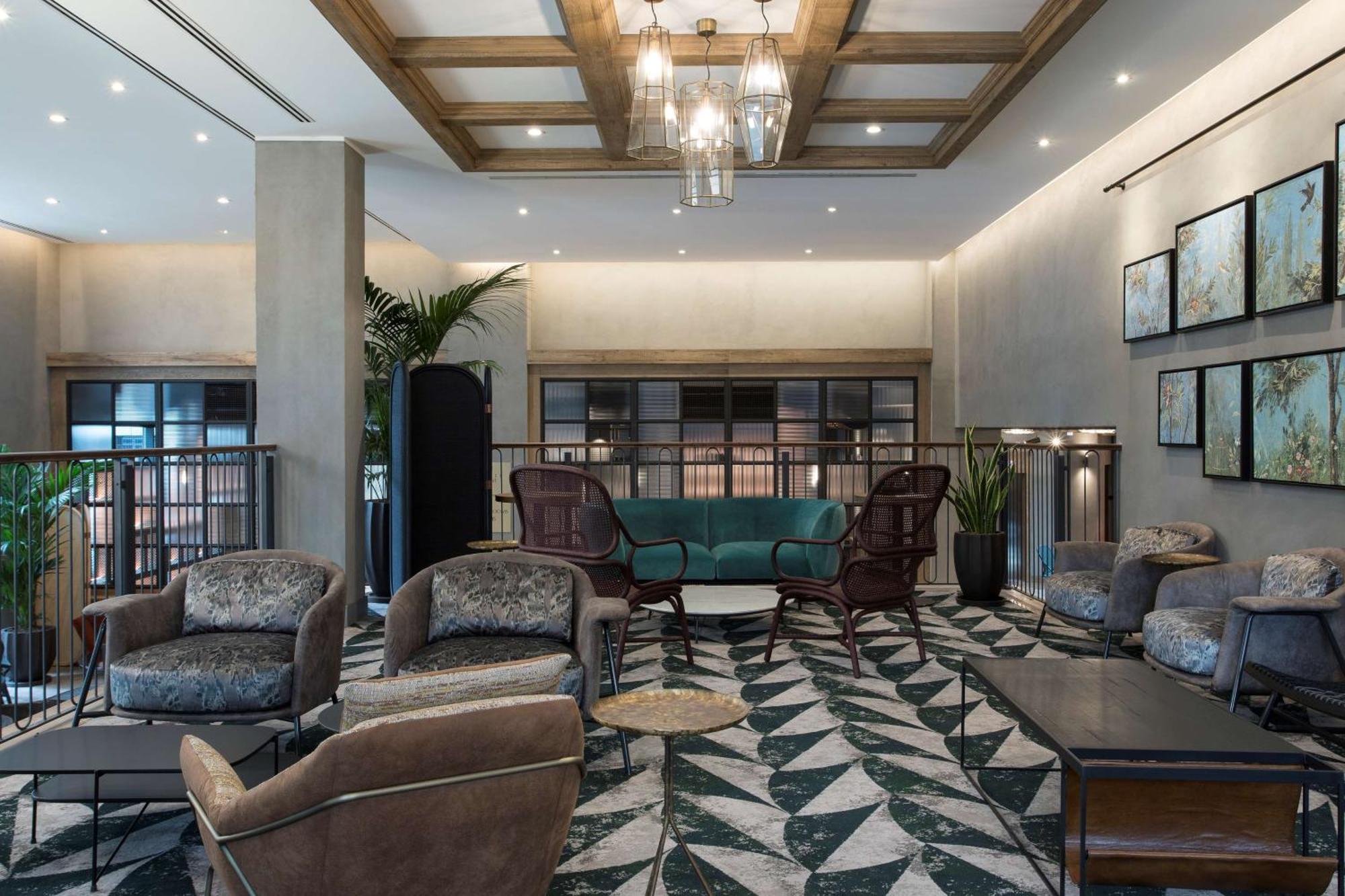 Doubletree By Hilton Monti Hotel Rom